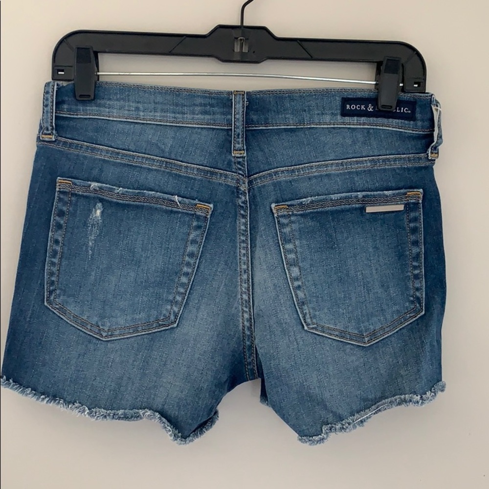 Shorts - Picture 2 of 2